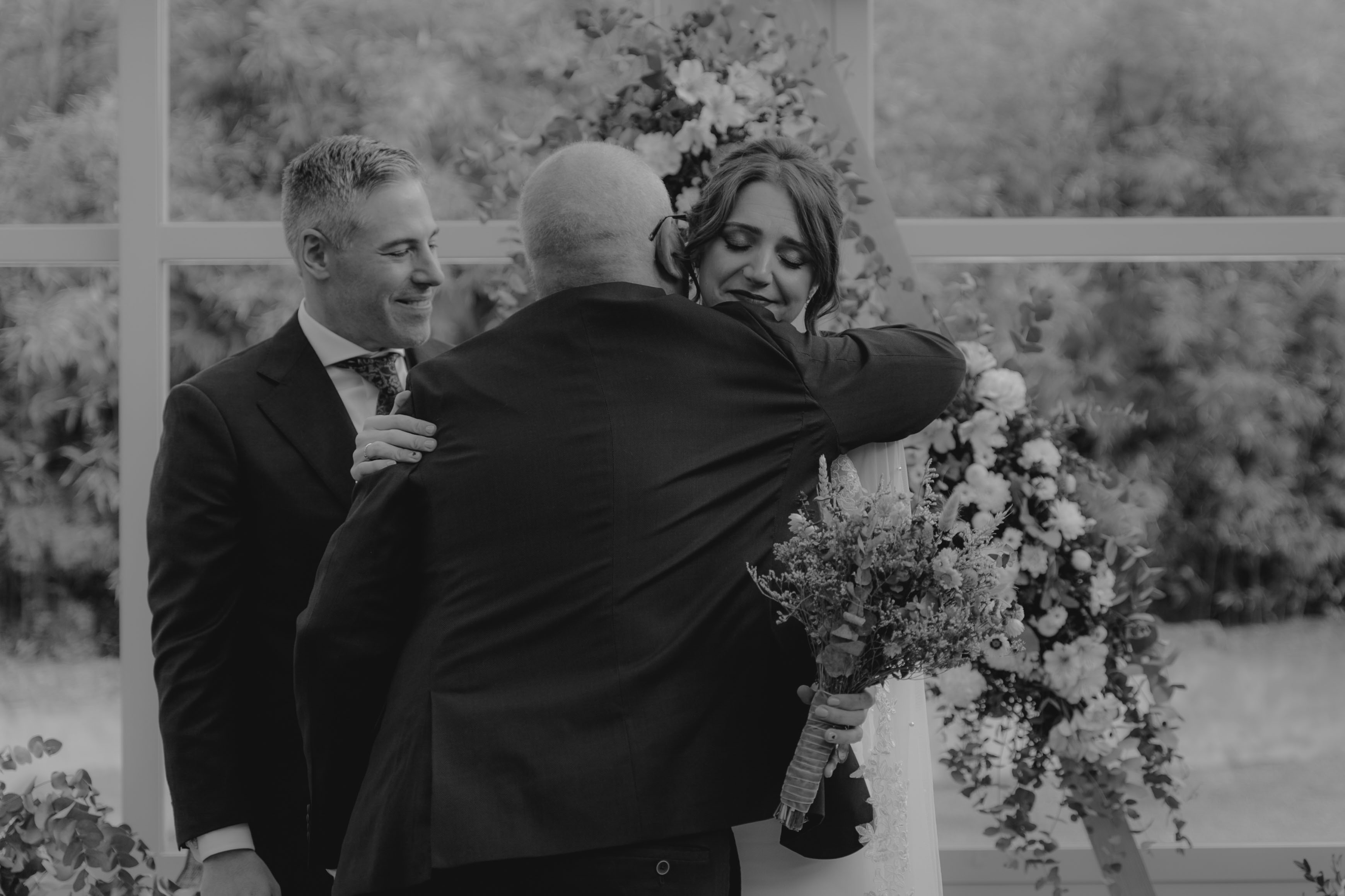 fotografa de bodas intimas y fotografia natural en la casa verde de madrid