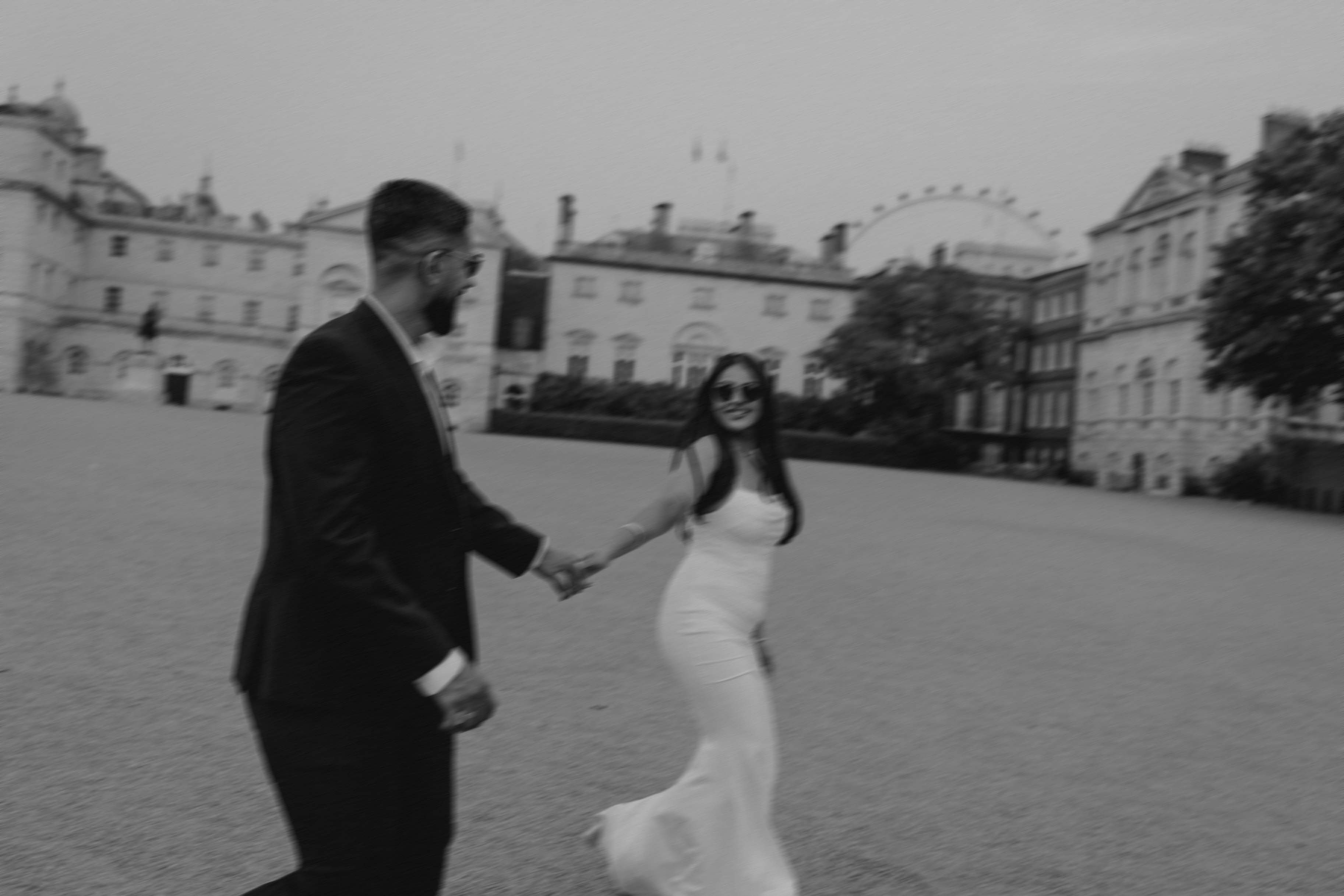 london engagement photoshoot