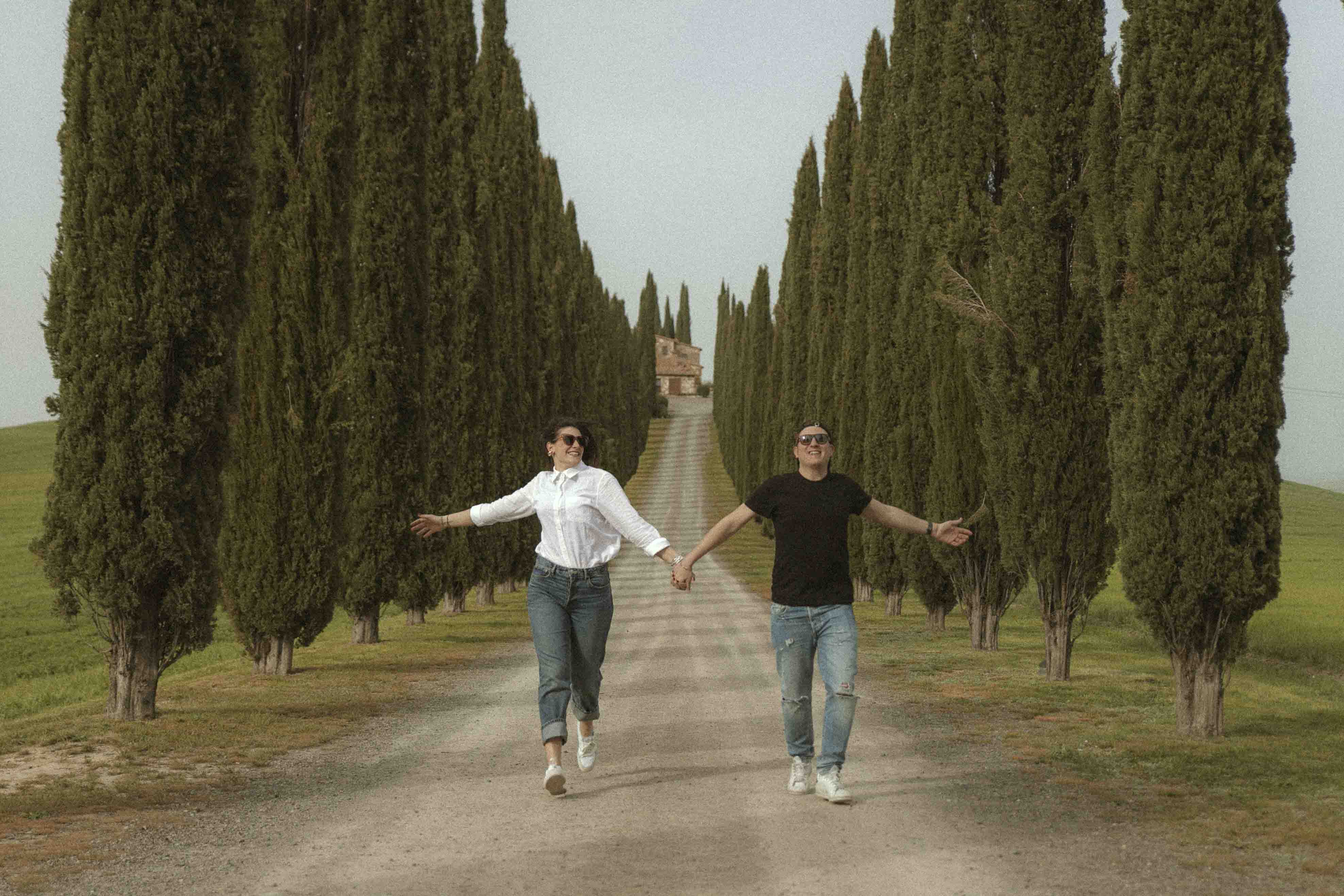engagement photoshoot at toscana, italy