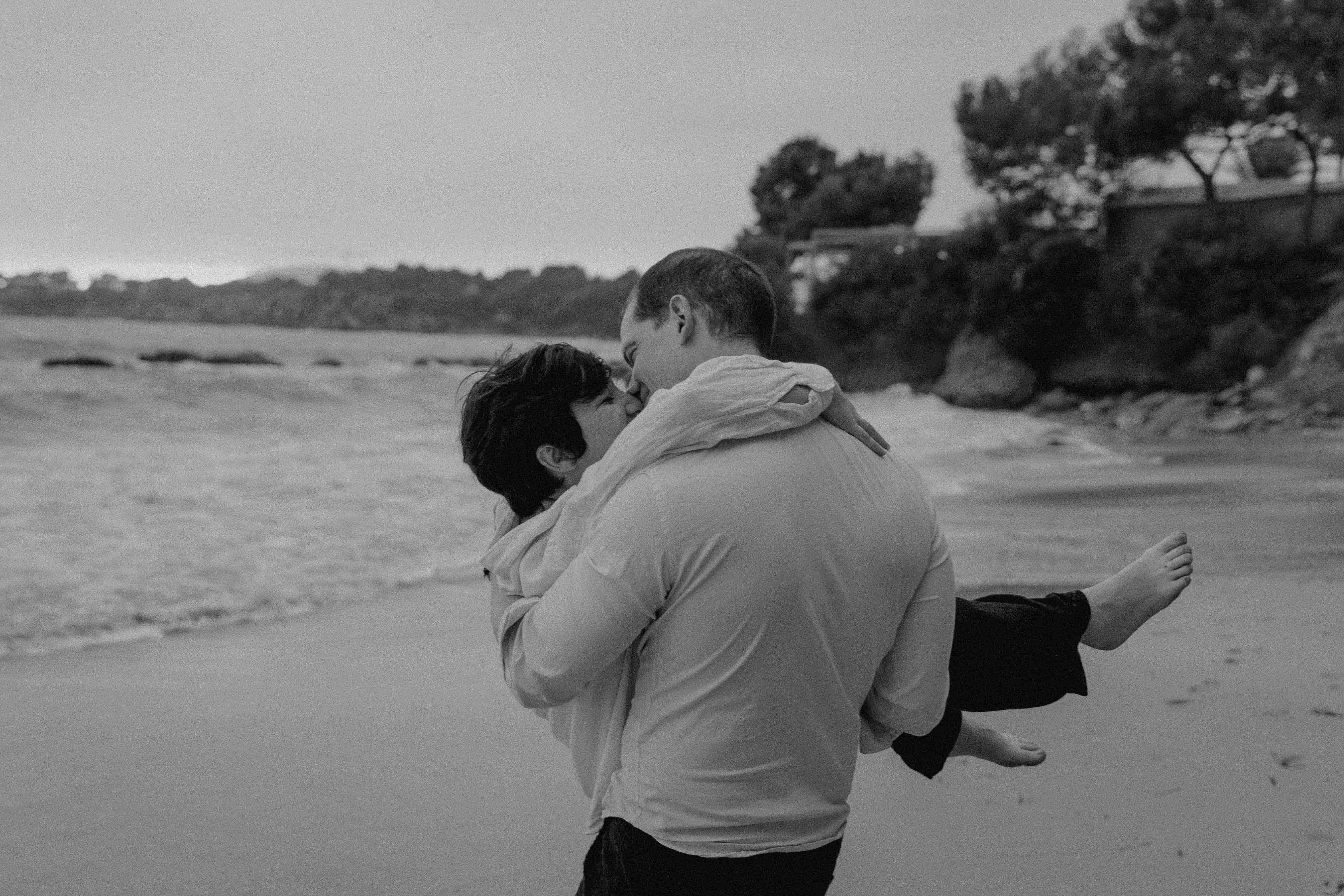 mallorca surprise proposal photoshoot