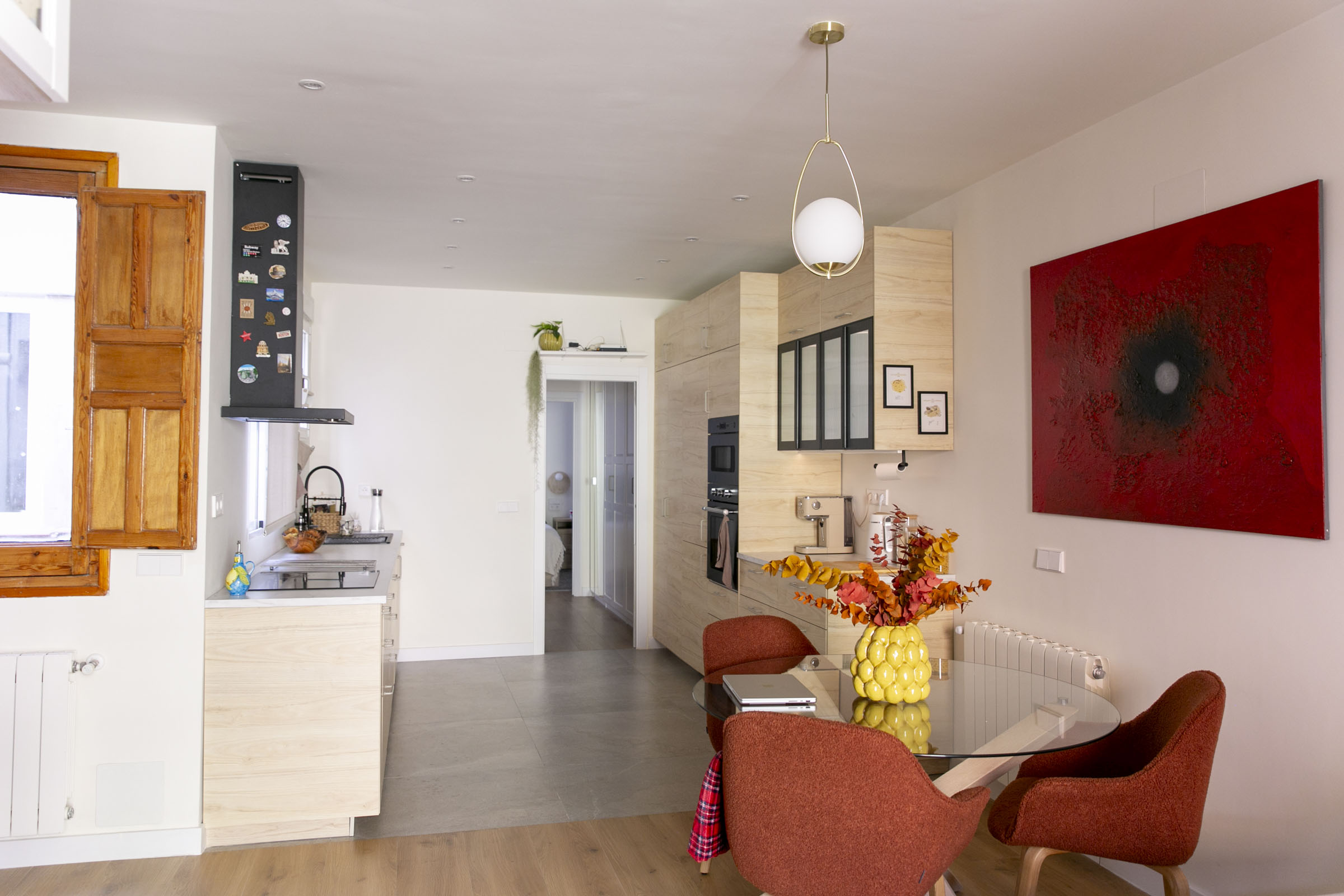 Charming, fully furnished apartment in Madrid — ideal for short-term stays.